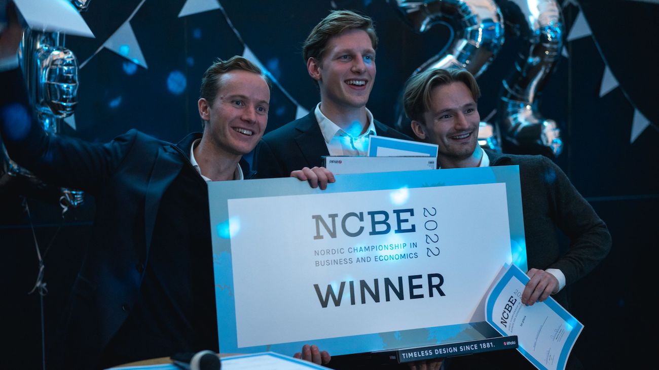 Vinnerne av Nordisk mesterskap i økonomi 2022 var laget Free Solo fra NHH